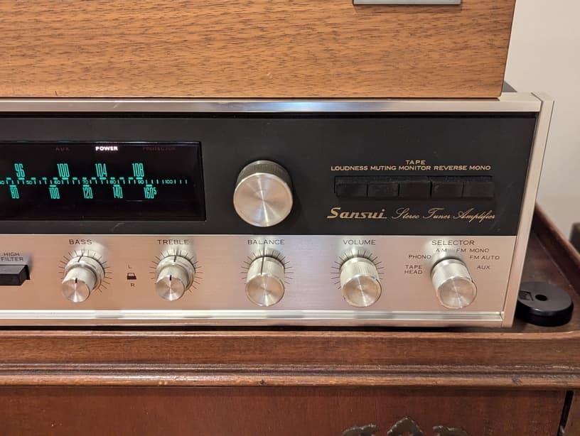 1960's Hi-Fi Stack: Sansui 2000 Receiver, Speakers & Dual 1019 Turntable gallery image 3