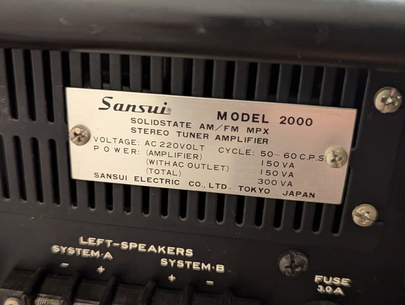 1960's Hi-Fi Stack: Sansui 2000 Receiver, Speakers & Dual 1019 Turntable gallery image 7