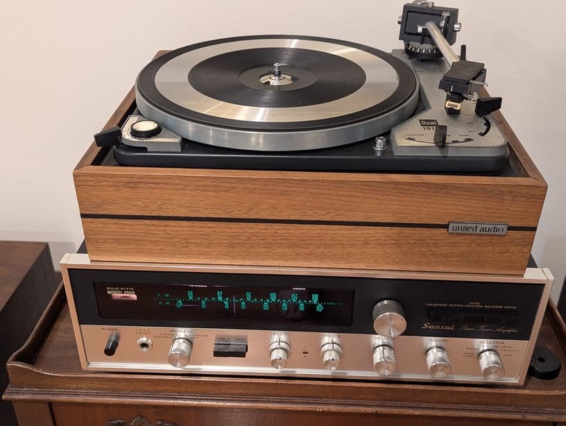 1960's Hi-Fi Stack: Sansui 2000 Receiver, Speakers & Dual 1019 Turntable gallery image 10